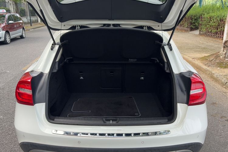 Used Mercedes-Benz GLA 2016 GLA 200 Fashion Model
