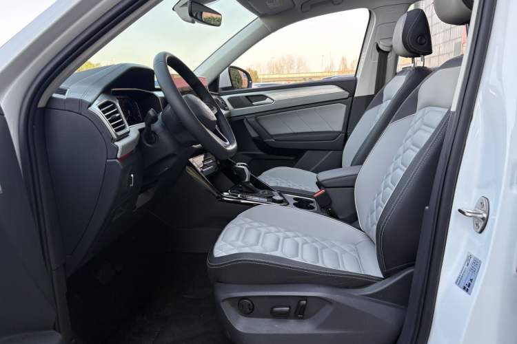 Used Volkswagen Tayron 2023 380TSI Four-Wheel Drive R-Line High-Energy Version