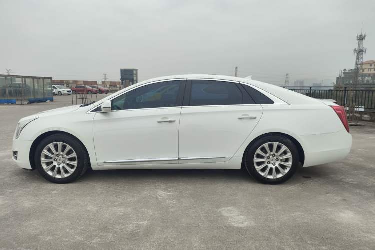 Used Cadillac XTS 2014 28T Comfort Version
