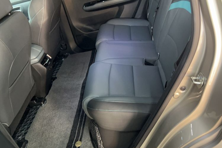 Used AION Y 2023 Plus 510 Smart Edition