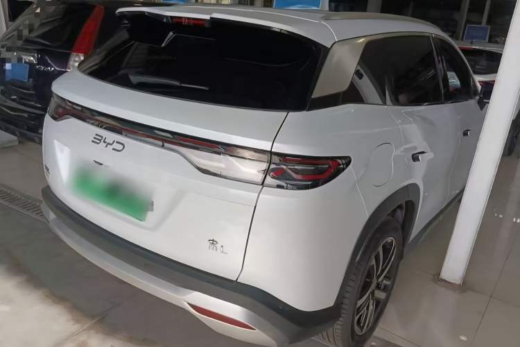 Used BYD Song L DM-i 2024 112 km Beyond Edition