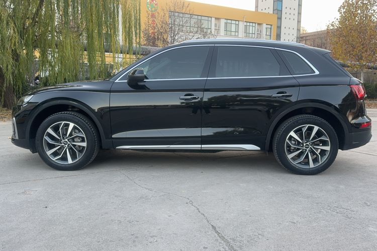 Used Audi Q5L 2022 Updated Version 40T Luxury Elegant Edition
