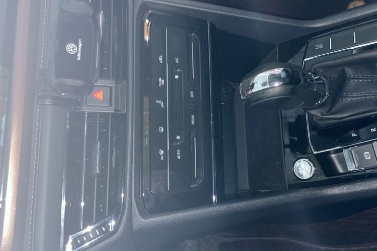 Used Volkswagen Tharu 2021 280TSI Two-Wheel Drive Comfort Edition
