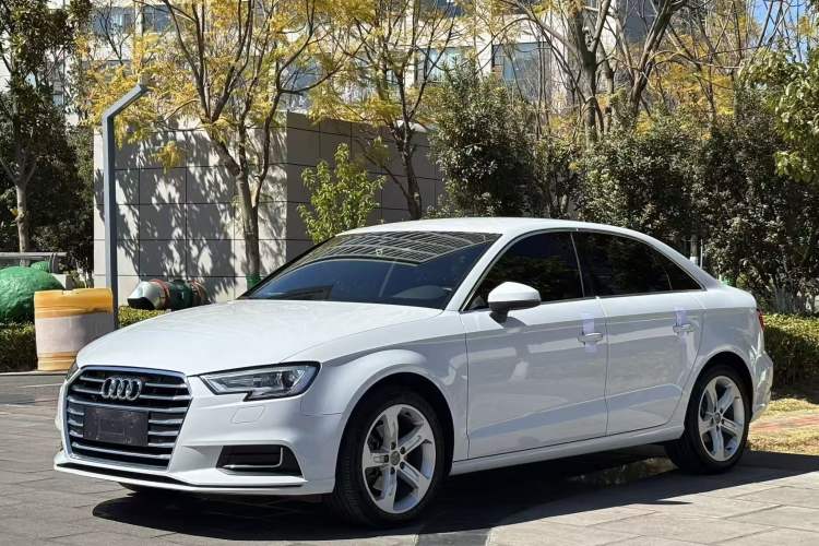 Used Audi A3 2019 Limousine 35 TFSI Ambition China V