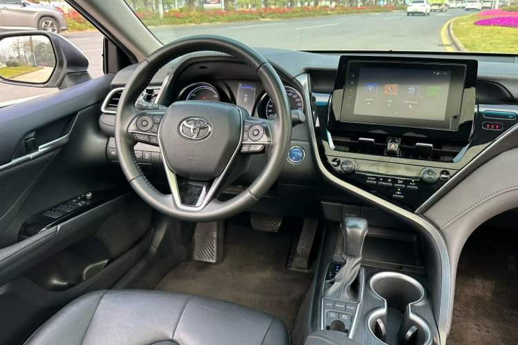 Used Toyota Camry 2021 Dual-Motor 2.5 HGVP Leading Edition