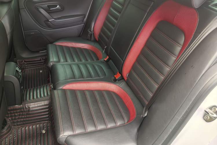 Used Volkswagen FAW-Volkswagen CC 2016 1.8TSI Luxury Model
