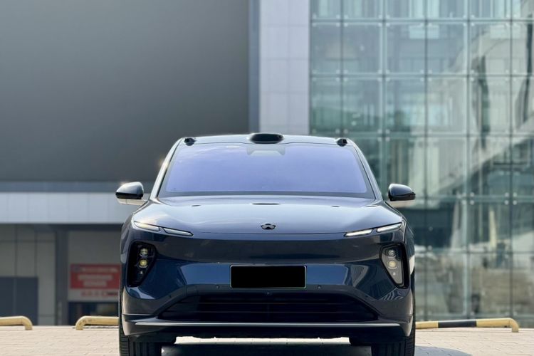 Used Nio EC6 2024 75 kWh