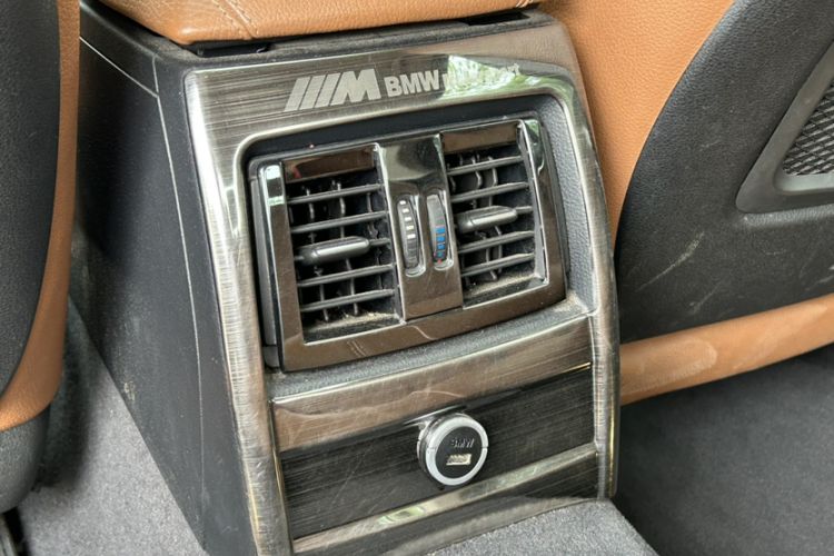 Used BMW 3 Series 2013 320Li Luxury Design Package
