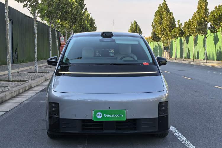 Used Li Auto MEGA 2024 Ultra Model
