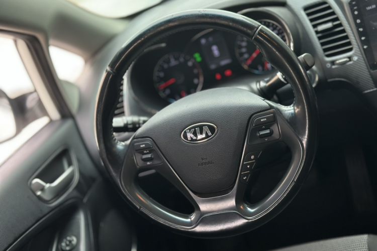 Used Kia K3 2016 1.6L Automatic GLS
