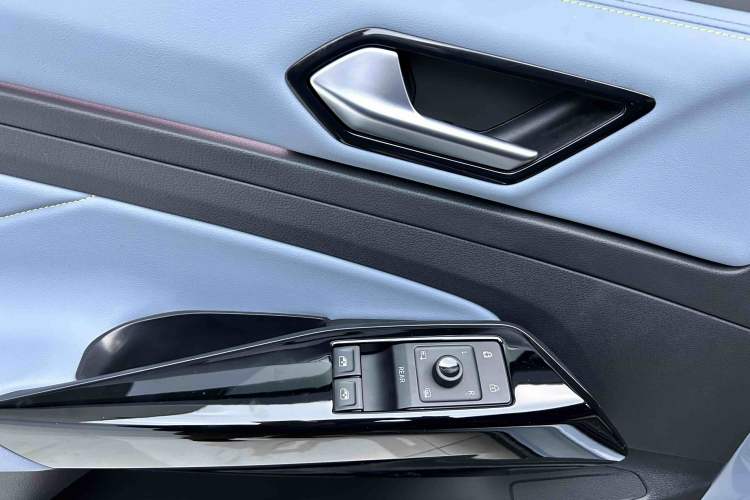 Used Volkswagen ID.4 X 2024 Pure & Smart Edition
