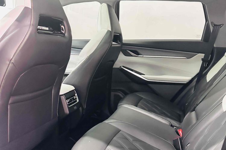 Used Changan CS75 PLUS 2023 3rd Generation 1.5T Automatic Prestige Model
