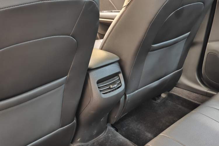 Used Chevrolet Monza 2022 Light Hybrid Redline 320T Dual-Clutch Thrilling Edition