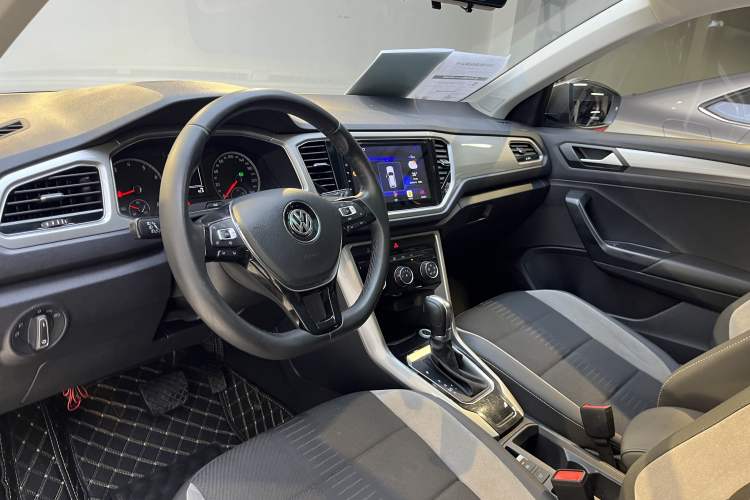 Used Volkswagen T-ROC 2020 280TSI DSG Two-Wheel-Drive Elite Version
