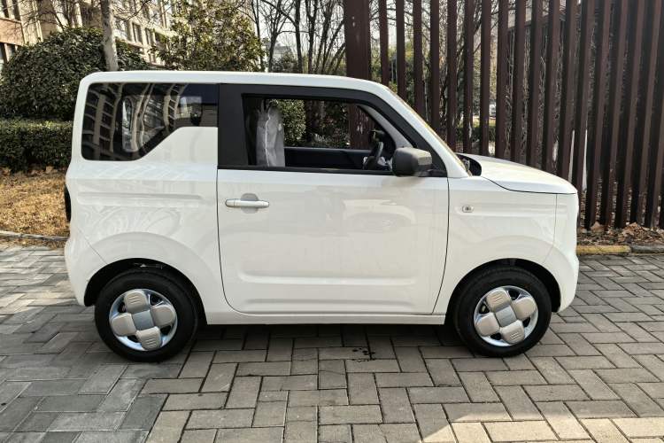 Used Geely Galaxy Panda 2024 Panda Mini 200km Endurance Bear