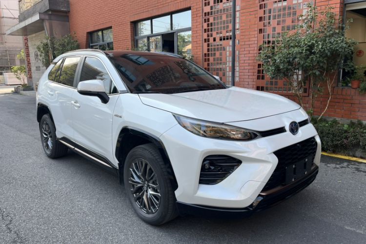 Used Toyota Wildlander 2024 Dual-Motor 2.5L E-CVT Two-Wheel Drive Luxury PLUS Edition