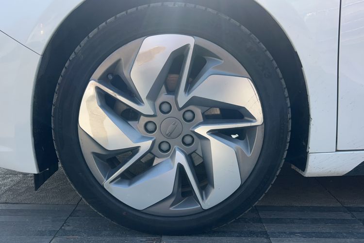 Used Geometry A 2019 High-Performance Standard Range Power Edition