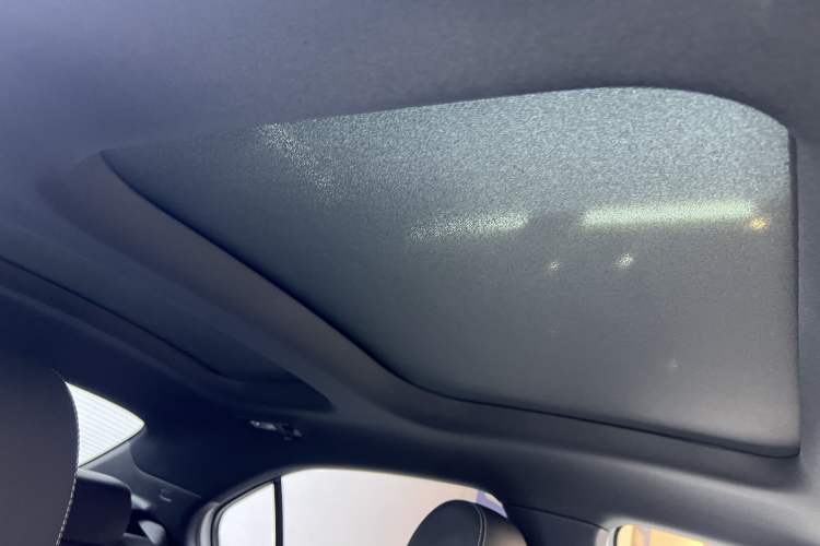 Used Mercedes-Benz A-Class 2021 A 200 L Sport Sedan Fashion Model
