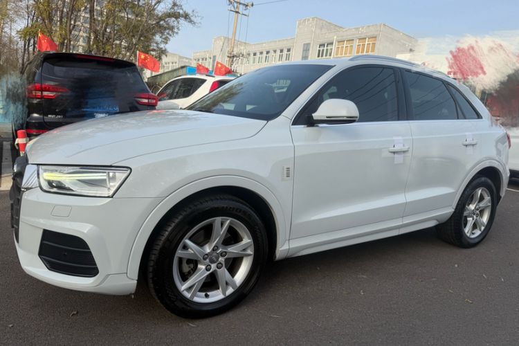 Used Audi Q3 2017 35 TFSI Fashion Model
