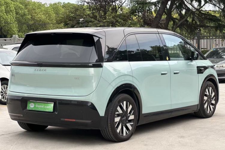 Used Zeekr MIX 2025 Intelligent Driving Version
