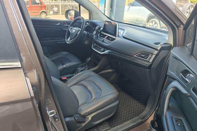 Used  Refine S3 2017 1.6L CVT Luxury Smart Model
