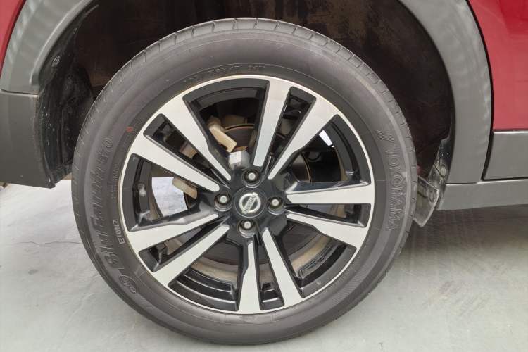 Used Nissan Kicks 2019 1.5L CVT Smart Connect Luxury Edition
