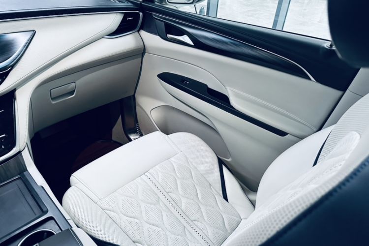 Used Buick GL8 2020 ES Land Cruiser 653T Comfort Edition
