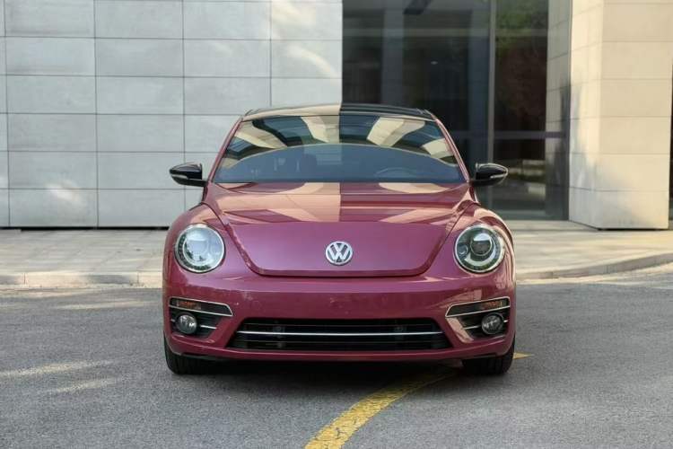 Used Volkswagen Beetle 2017 180TSI Pink Beauty Edition
