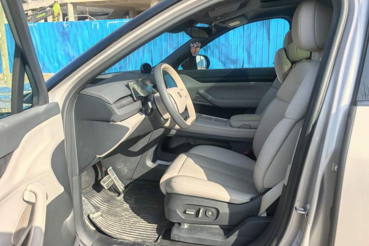 Used Nio ES8 2024 100kWh Signature Edition
