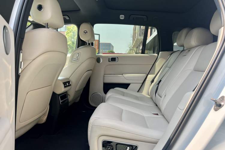 Used Li Auto L7 2023 Pro Model
