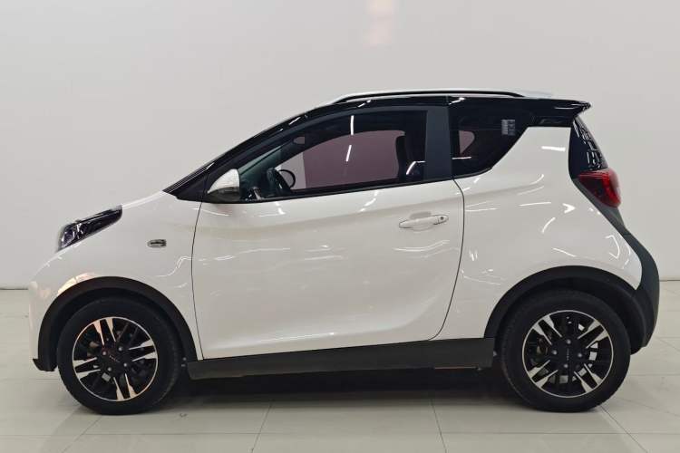 Used Chery Little Ant 2022 Restyled Version Sweet Pink Edition Half-Sugar Version 30.6 kWh 30 kW 301 km

