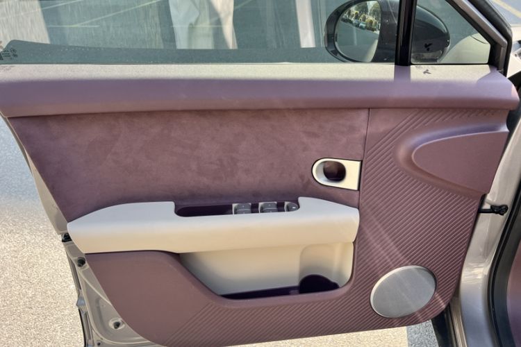 Used  firefly 2025 Illuminated Edition
