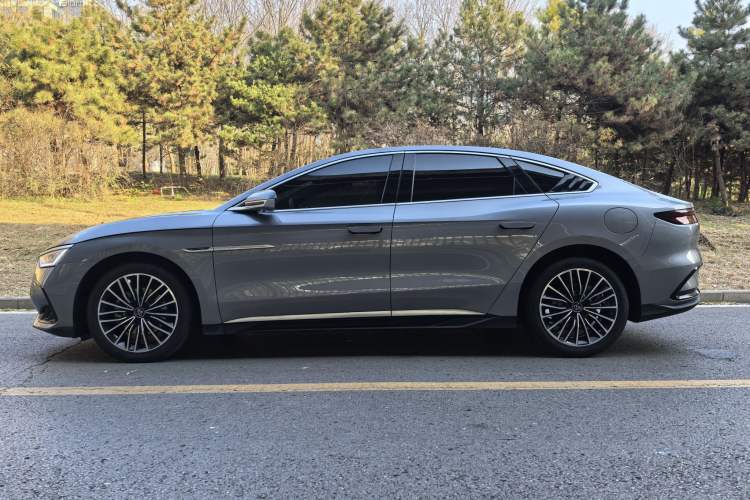 Used BYD Han 2022 DM-i 121KM Luxury Model