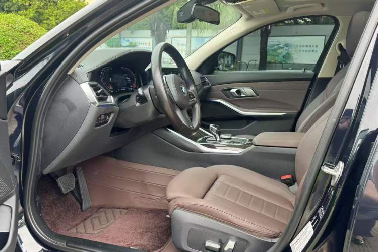 Used BMW 3 Series 2021 Restyled 325Li M Sport Package
