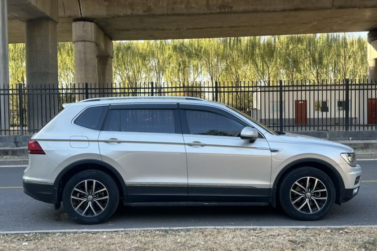 TDK.VehicleDetails.img