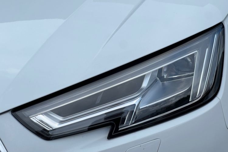 Used Audi A4L 2019 40 TFSI Ambition Version China V
