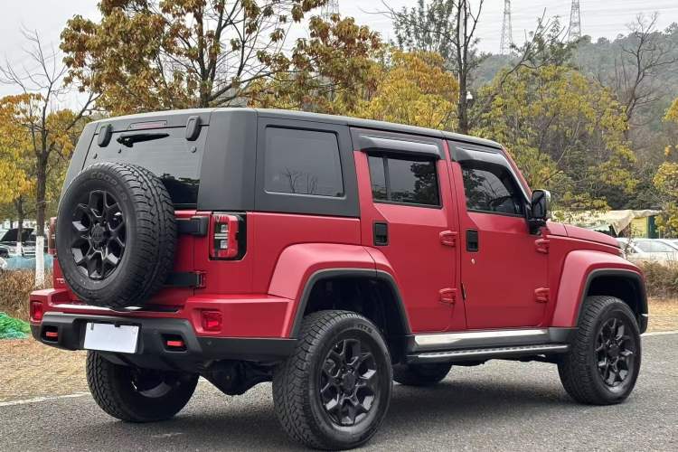 Used  BJ40 2024 2.0D Blade Hero Glory Edition
