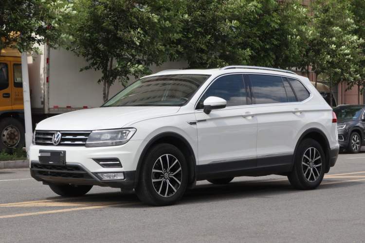 Used Volkswagen Tiguan L 2017 330TSI Automatic Two-Wheel Drive Luxury Edition
