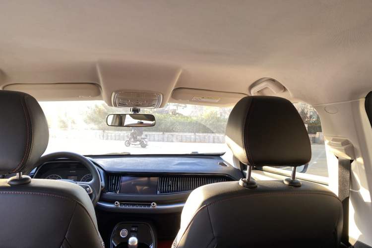 Used Haval H2s 2018 Red-Label 1.5T Manual Fashion Edition
