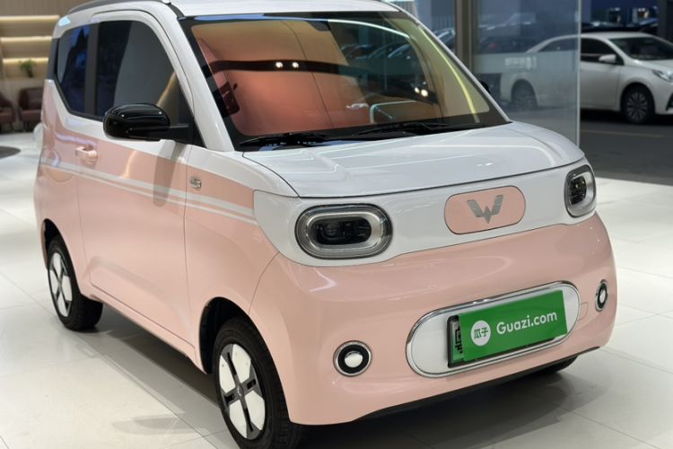 Used Wuling Hongguang MINIEV 2024 3rd Generation 215km Advanced Version
