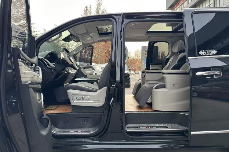 Used SAIC MAXUS G20 2020 2.0T Gasoline Automatic ZhiZun Edition