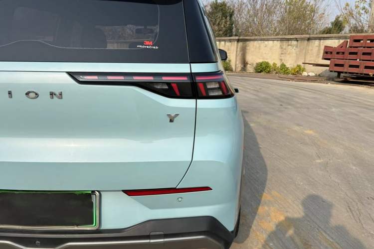 Used AION Y 2022 70 Intelligent Edition Lithium Iron Phosphate
