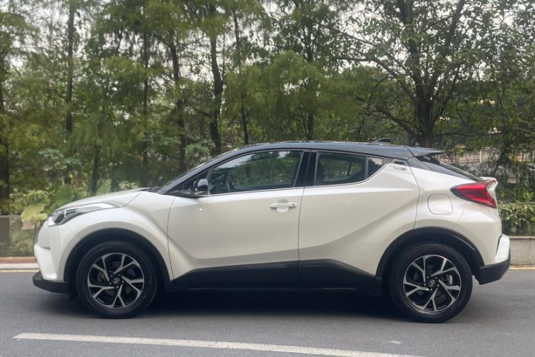 Used Toyota C-HR 2020 2.0L Leading Edition
