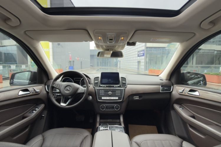 Used Mercedes-Benz GLE 2017 GLE 320 4MATIC Dynamic Model
