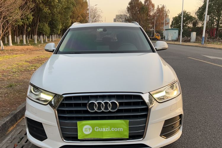 Used Audi Q3 2017 30 TFSI Fashion Model
