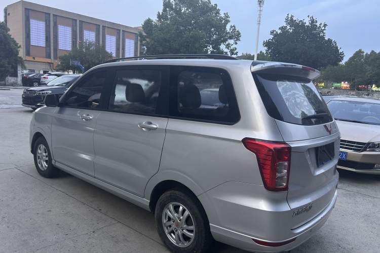 Used Wuling Hongguang 2018 1.5L S Comfort Model L2B

