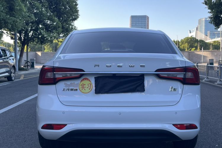 Used Roewe i5 2019 1.5L Automatic 4G Connected Linghao Flagship Edition
