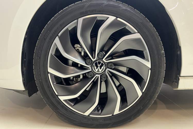 Used Volkswagen Golf 2023 Facelift 280TSI DSG Pro