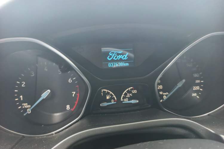 Used Ford Focus 2018 Hatchback Classic 1.6L Automatic Trendy SmartDrive Edition
