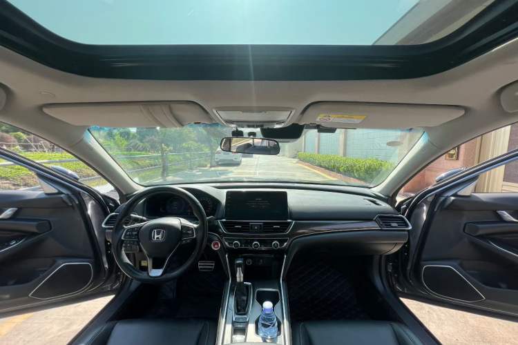 Used Honda Accord 2022 260TURBO Phantom Night · Prestige Edition
